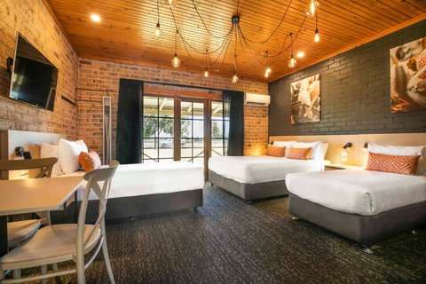 Nightcap At Macquarie Inn - Holiday Sunshine Coast 2