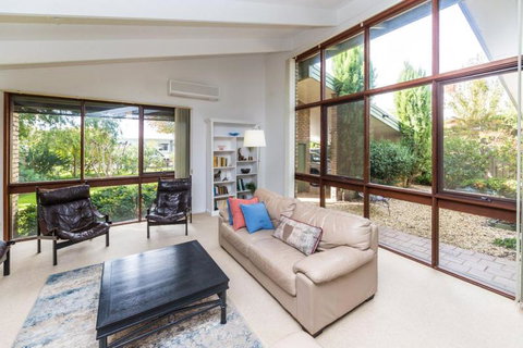 Nixon House - Sunshine Coast Tourism 0