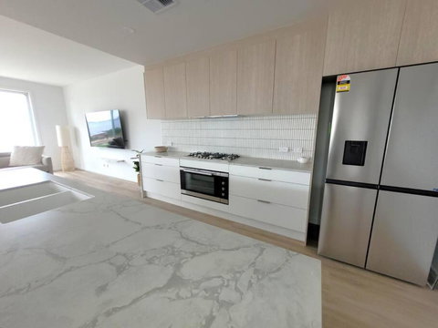 North Beach Hamptons - Sunshine Coast Tourism 2