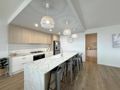 North Beach Hamptons - Sunshine Coast Tourism 3