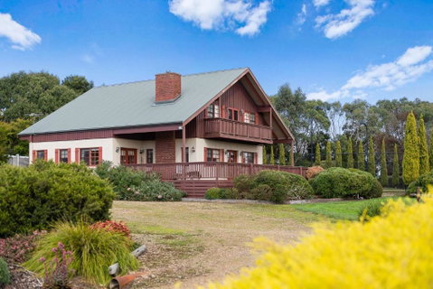 Northway Downs Estate Vineyard - Sunshine Coast Tourism 1