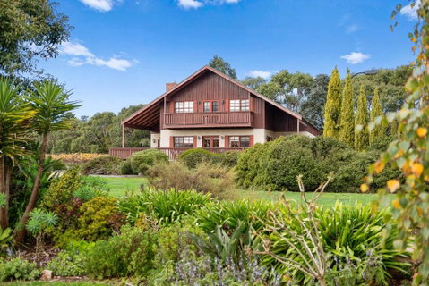 Northway Downs Estate Vineyard - Sunshine Coast Tourism 0