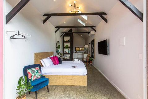 Nowra Studio Barn - Sunshine Coast Tourism 2