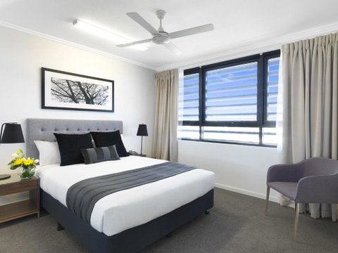 Oaks Mackay Carlyle Suites - Sunshine Coast Tourism 2