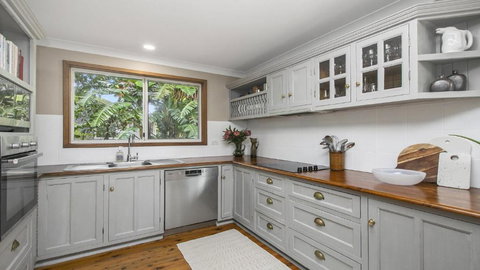 Oasis At Copacabana - Holiday Sunshine Coast 2