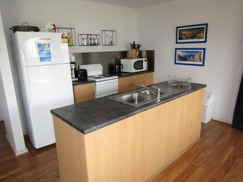 Ocean 17 - Sunshine Coast Tourism 1