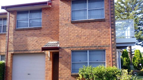 Ocean Beach Court #2 - Umina Beach - Sunshine Coast Tourism 1