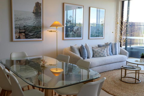 Ocean Breeze Shellharbour Marina - Sunshine Coast Tourism 1