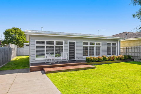 Ocean Retreat By Ready Set Stay - BYO Linen And Towels - Holiday Sunshine Coast 0