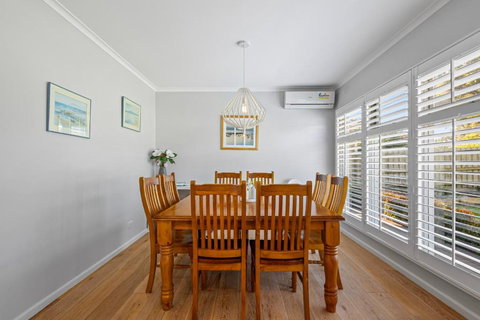 Ocean Retreat By Ready Set Stay - BYO Linen And Towels - Holiday Sunshine Coast 2