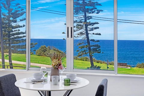 Ocean View 1 Bedroom Private Apartment Next To Maroubra Beach - Sunshine Coast Tourism 1