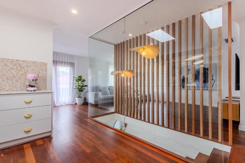 Oasis - Holiday Sunshine Coast 3