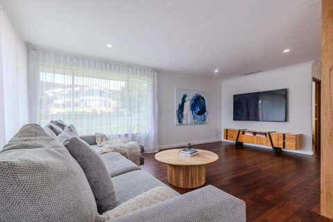 Oasis - Holiday Sunshine Coast 2