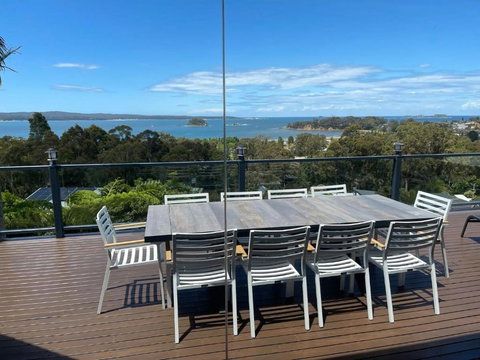 Ocean View Retreat Calga - Holiday Sunshine Coast 0