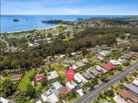 Ocean View Retreat Calga - Holiday Sunshine Coast 1