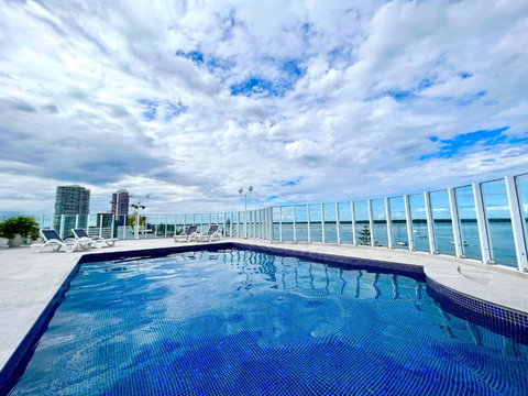 Ocean View 2BR Apartment And SPA - Holiday Sunshine Coast 1