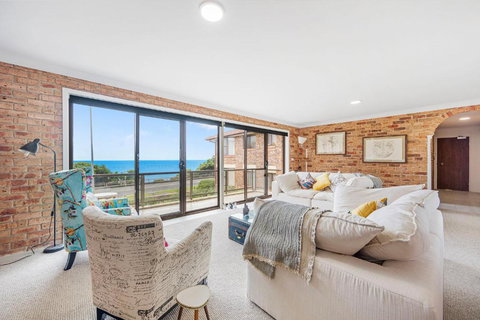 Ocean Vista - Holiday Sunshine Coast 2