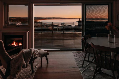 Olga And Alma - The Coastal Retreat - Sunshine Coast Tourism 2