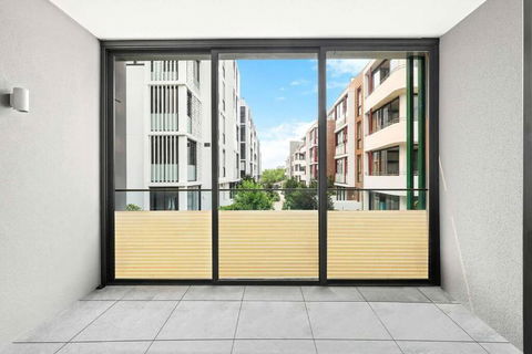 One Bedroom With Roof Top Pool - Sunshine Coast Tourism 2