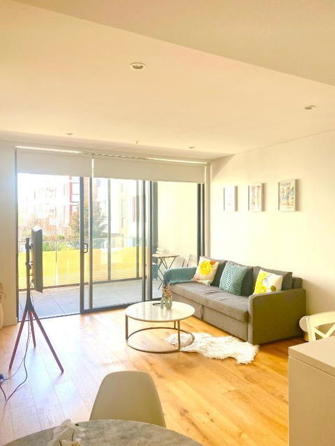One Bedroom With Roof Top Pool - Sunshine Coast Tourism 0