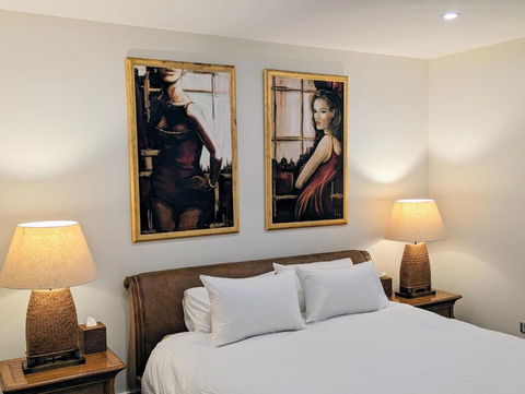 ONE Luxury Apartment - Sunshine Coast Tourism 0