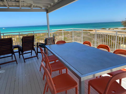 Ospreys View - Relaxed Coastal Vibe - Holiday Sunshine Coast 0