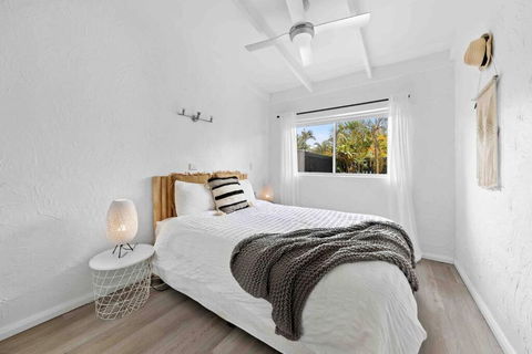 PA1,Great Holiday In Sunshine Beach With Your Pets - Holiday Sunshine Coast 3