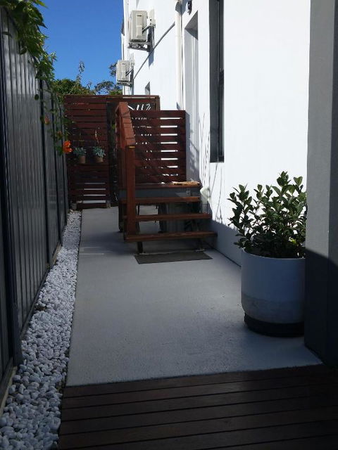 Pablos Retreat - Sunshine Coast Tourism 2