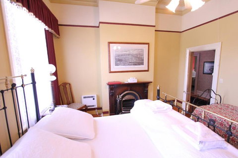 Palm House - Sunshine Coast Tourism 1