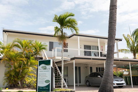 Palm View Holiday Apartments - Sunshine Coast Tourism 1