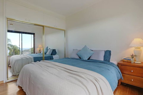 Pambula Family Beach House - Sunshine Coast Tourism 3