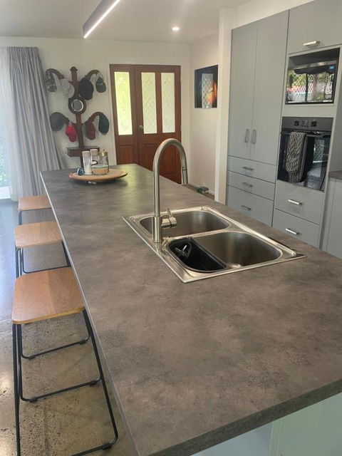 Pandanus Paradise. Newly Renovated 4 Bedroom Home - Sunshine Coast Tourism 3