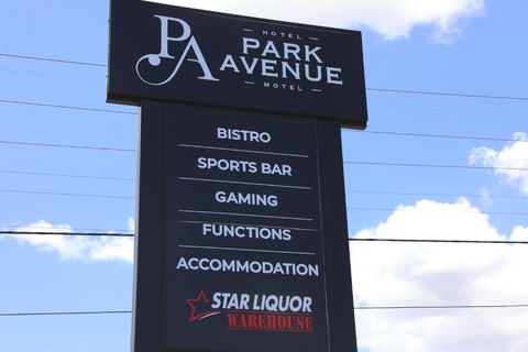 Park Avenue Hotel Motel - Holiday Sunshine Coast 0