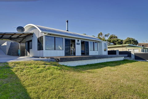 Park Beach Retreat - Holiday Sunshine Coast 2