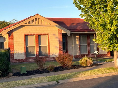 Park View Cottage - Sunshine Coast Tourism 0