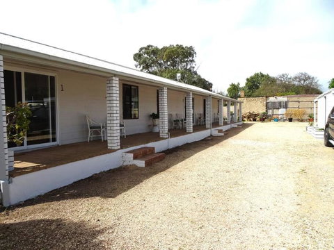 Passat Holiday Units - Unit 1 - Sunshine Coast Tourism 0