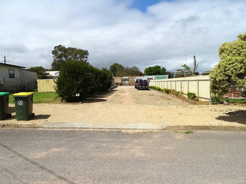 Passat Holiday Units - Unit 1 - Sunshine Coast Tourism 1