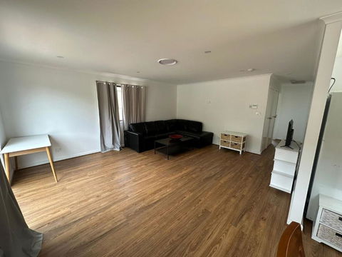 Peak View - Sunshine Coast Tourism 2