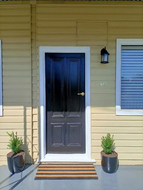 Peel Cottage - Sunshine Coast Tourism 1