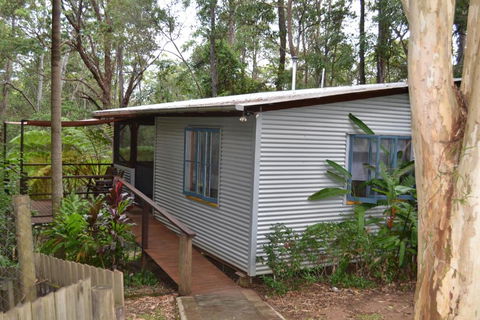 Palmwoods Eco Escape - Sunshine Coast Tourism 3