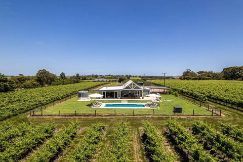 Pethick House - Sunshine Coast Tourism 1