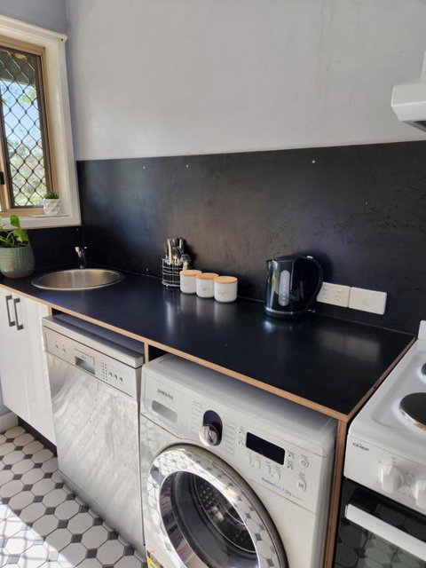 Poinciana Room - Holiday Sunshine Coast 3