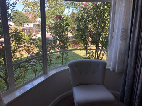 Pleasant View - Sunshine Coast Tourism 2