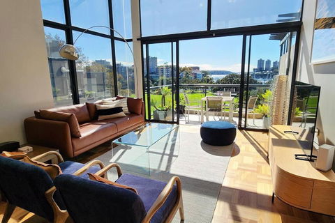Penthouse With Private Terrace, Parking + 2 Pools - Sunshine Coast Tourism 0