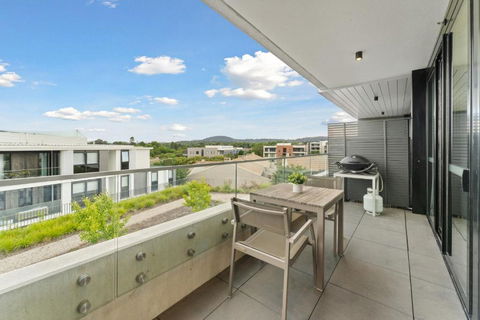 Perfect Location 1-Bed With Balcony, BBQ & Parking - Sunshine Coast Tourism 3
