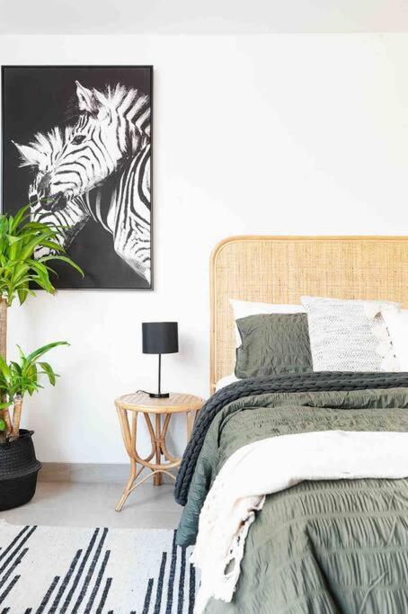PERFECT STAY 2MIN By WALK TO THE BEACH FREE PARKING - Sunshine Coast Tourism 2