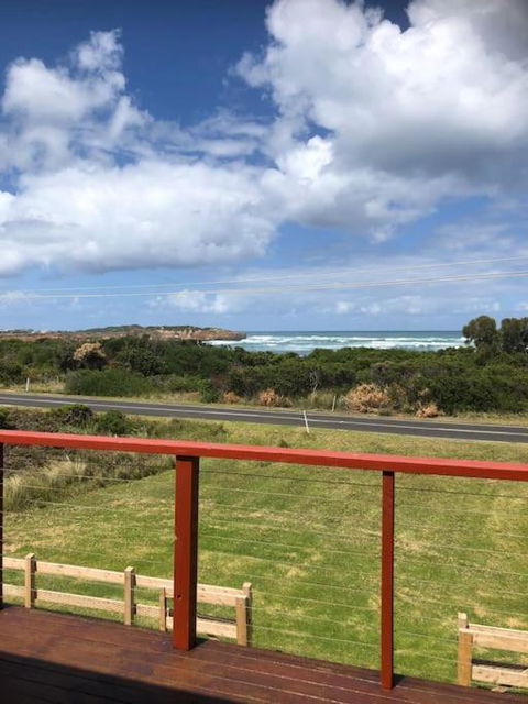 Peterborough Beach House - Holiday Sunshine Coast 3
