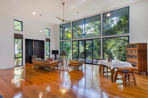 Pethers Rainforest Retreat - Sunshine Coast Tourism 0