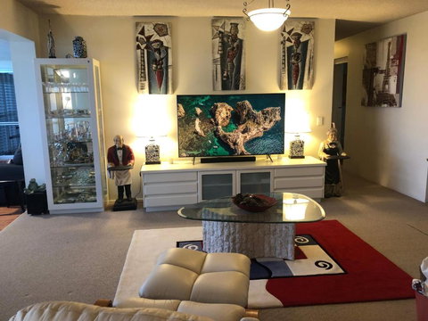 Phoenixonking - Sunshine Coast Tourism 0