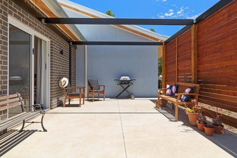 Piccolo B&B - The Perfect Getaway - Sunshine Coast Tourism 1